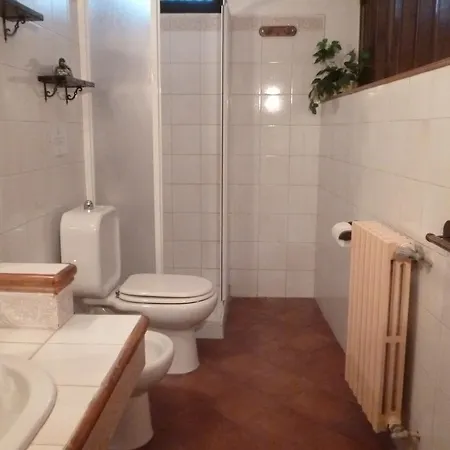 Papale Bed & Breakfast 3*