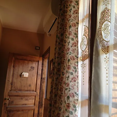 Bed & Breakfast Papale 3*